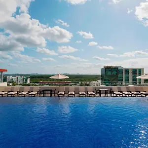 Hotel Four Points By Sheraton Centro, Cancún